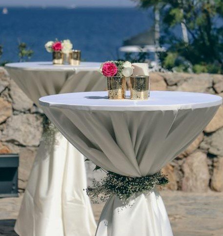 organization and wedding planning in Santorini